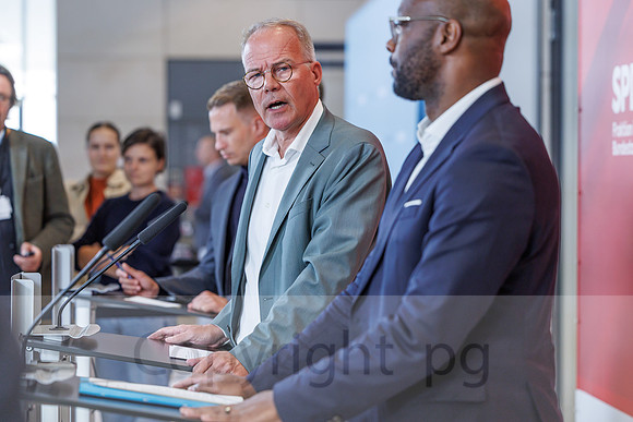 04.11.25_pressefoto-gora_0865