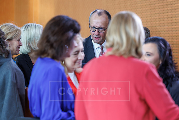 12.11.25_pressefoto-gora_0201