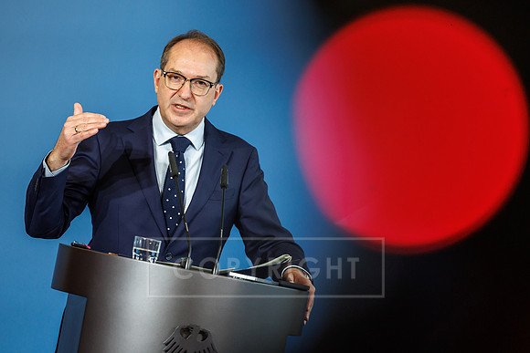 19.11.25_pressefoto-gora_0831
