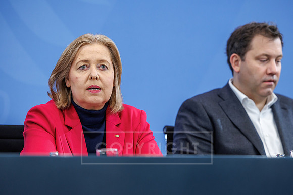 11.12.25_pressefoto-gora_0376