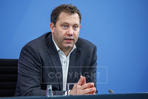 11.12.25_pressefoto-gora_0391