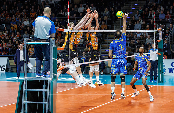 11.12.25_pressefoto-gora_3765