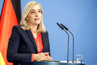 12.08.26_pressefoto-gora_0044