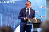 10.09.26_pressefoto-gora_016B
